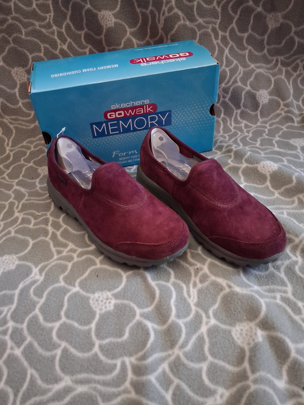 Skechers GOwalk Memory Women’s Slip-On Shoes in Burgundy